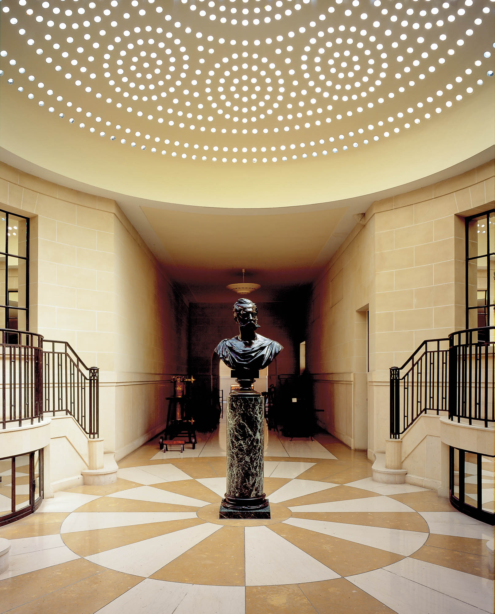Bart-Deseyn-photographer-champagne-12 Champagne, entry hall at Champagne Roederer